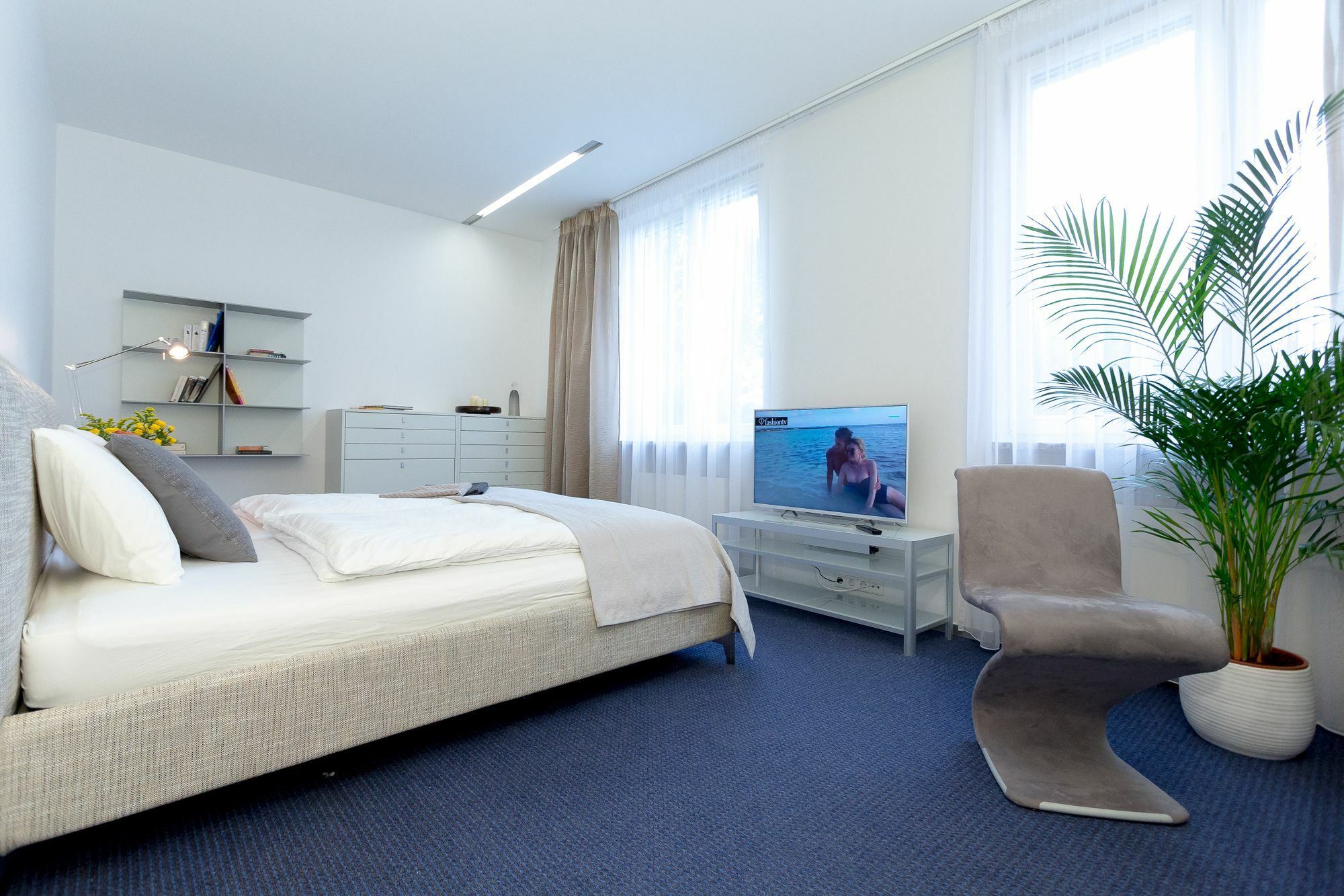Vilnius Apartments & Suites - Gedimino Avenue Exterior photo